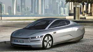 Illustration for article titled Tesla Model S sells out, Veloster gets a turbo, and BMW recruits fat people
